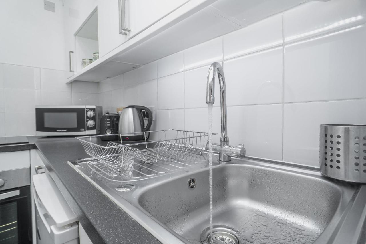 Quiet 1 Bed Apartment Pimlico Лондон Екстериор снимка